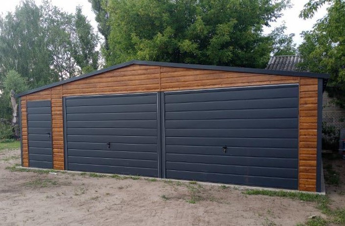 Garagen in Holzoptik